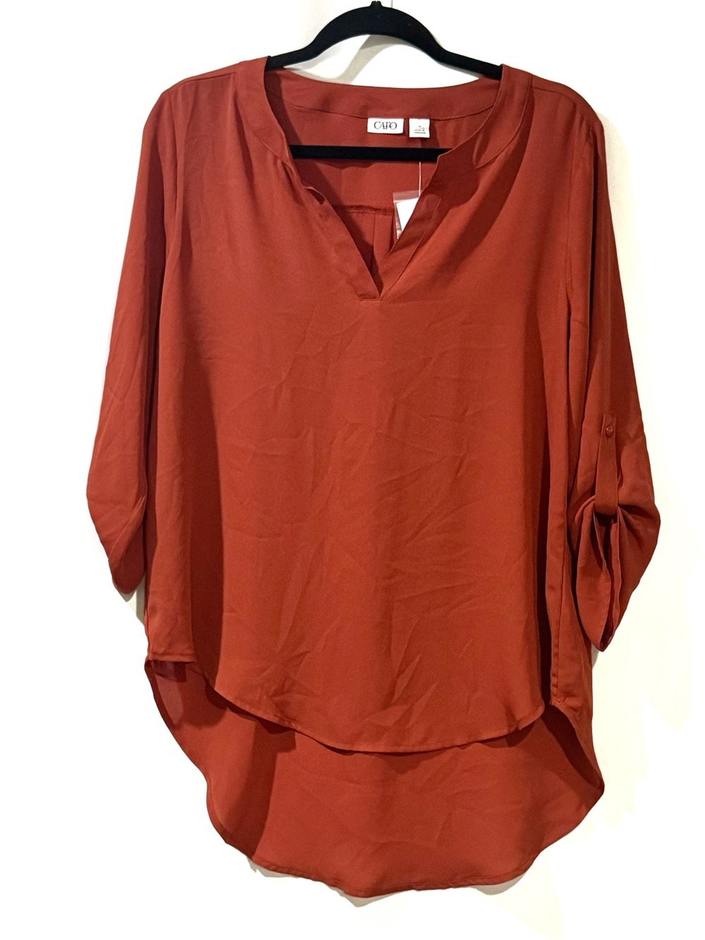 Cato Red Blouse Womens Medium V-Neck High Low Tunic Roll Tab Sleeves Top NWT